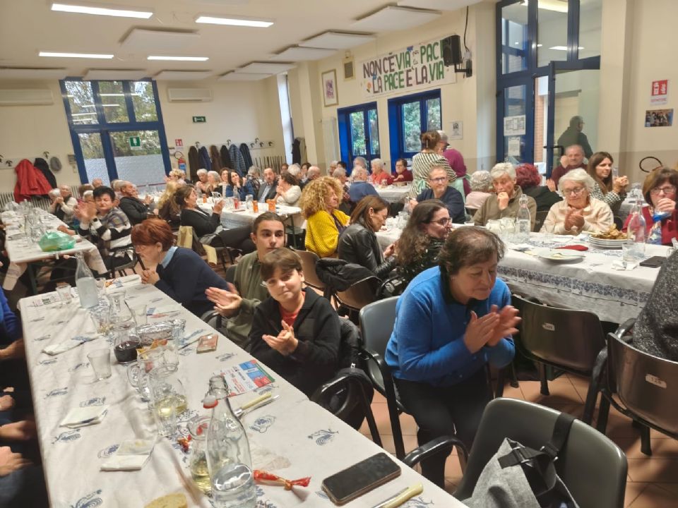 IMPORTANTE LA PRESENZA E IL RISCONTRO ECONOMICO AL PRANZO SOLIDALE A FAVORE DEL POPOLO PALESTINESE ORGANIZZATO DA PORTA NOVA E DALLO SPI CGIL DOMENICA 16 NOVEMBRE 2025